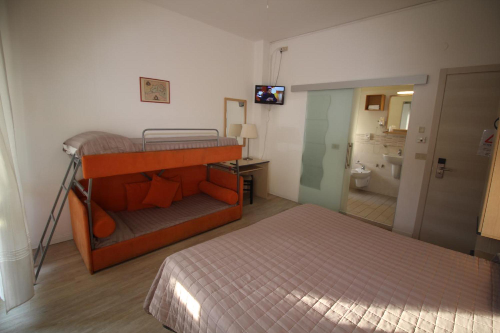 Hotel Firenze Καόρλε Εξωτερικό φωτογραφία